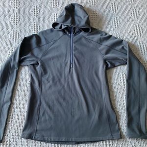MEC stretchy quarter zip